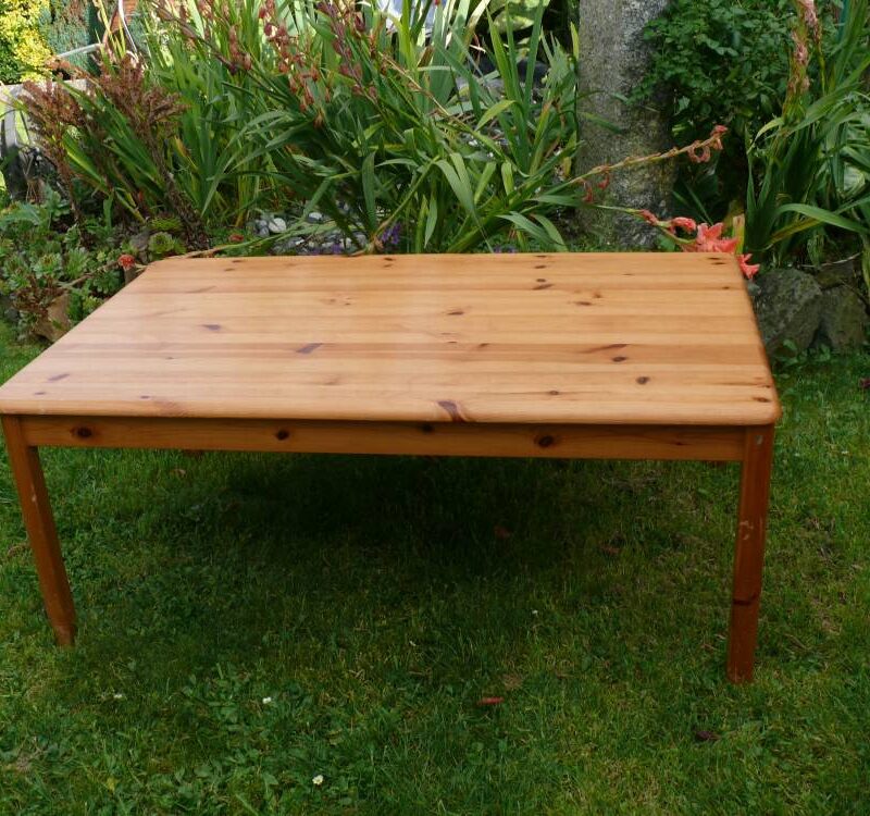 table basse en pin